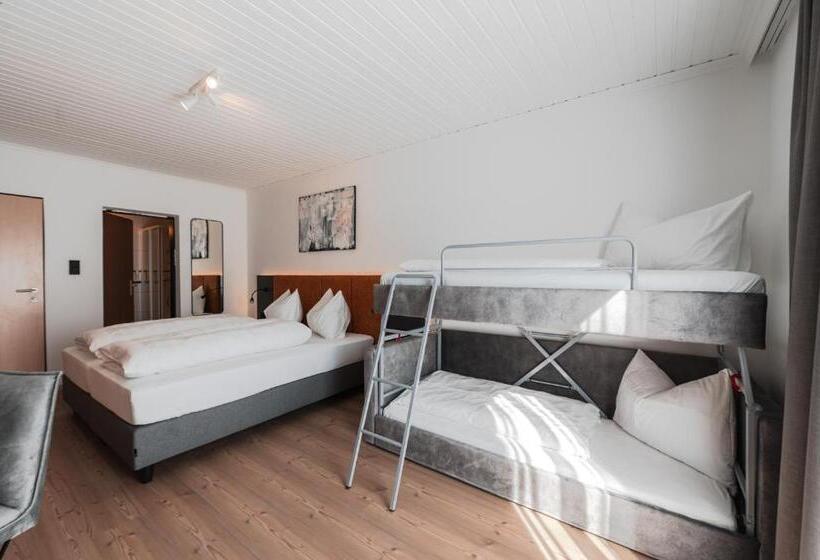 اتاق خانوادگی, Landhotel Prielbauer