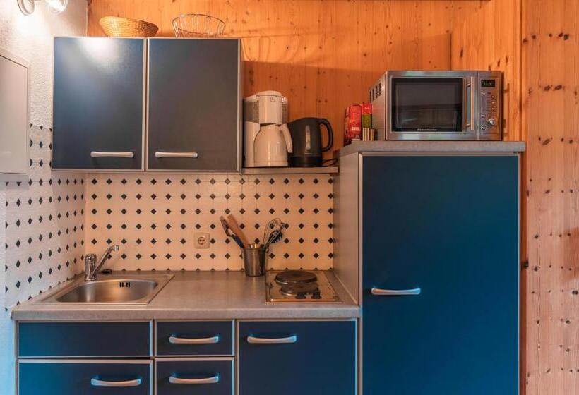 بانگلوی استاندارد, Landhotel Prielbauer