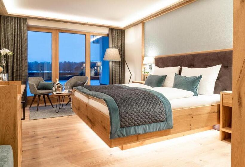 غرفة سوبيريور مزودة بشرفة, Laschenskyhof Hotel & Spa