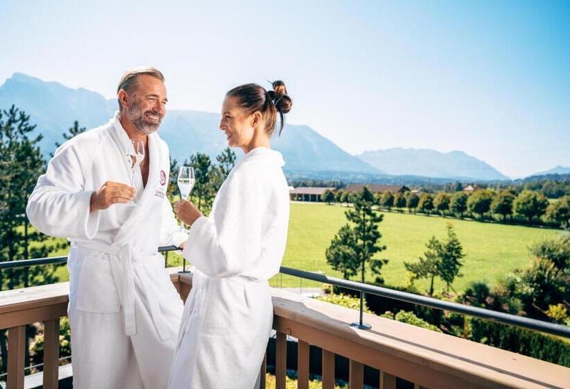 جناح جونيور, Laschenskyhof Hotel & Spa