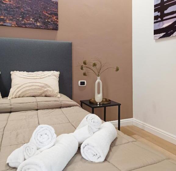 سوییت سوپریور, Residence Cortile Mercè