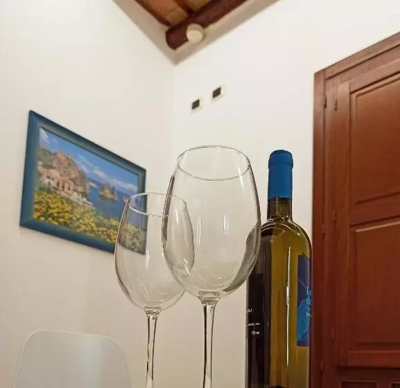 سوییت سوپریور, Residence Cortile Mercè