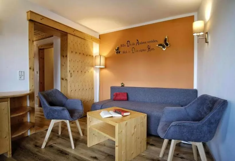 マウンテンビュースイート, Seehotel & Seeapartments Kärntnerhof  Direkt Am See!