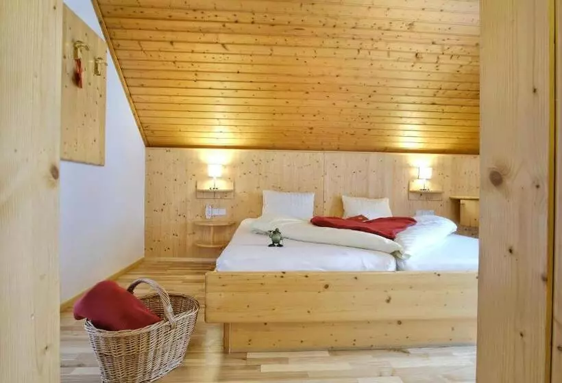 マウンテンビュースイート, Seehotel & Seeapartments Kärntnerhof  Direkt Am See!