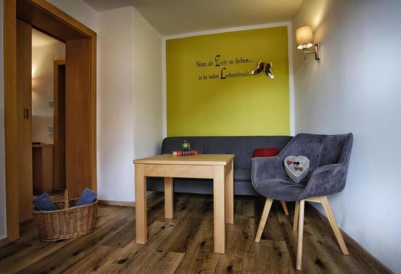 جناح سرير كينج, Seehotel & Seeapartments Kärntnerhof  Direkt Am See!