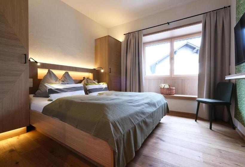 スーペリアールーム, Seehotel & Seeapartments Kärntnerhof  Direkt Am See!