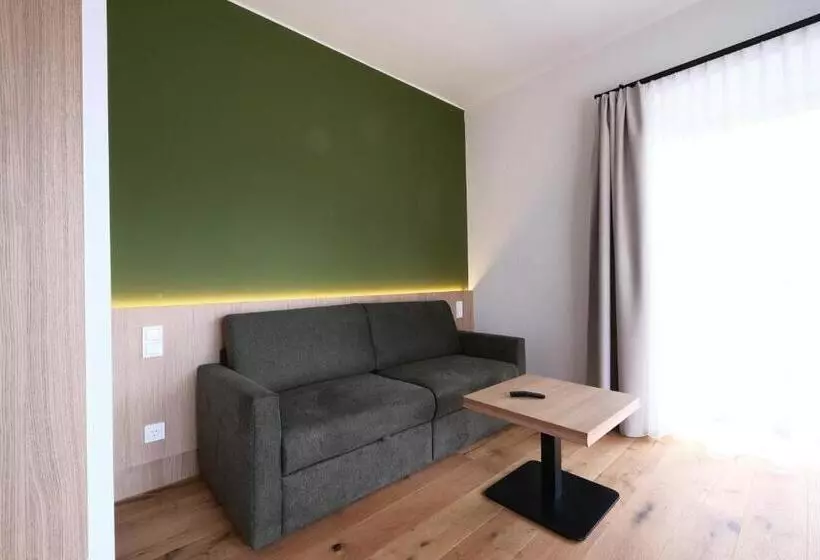 1 Bedroom Apartment Lake View, Seehotel & Seeapartments Kärntnerhof  Direkt Am See!