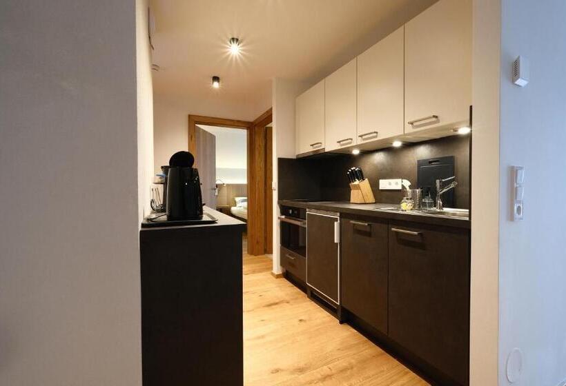 شقة غرفتين, Seehotel & Seeapartments Kärntnerhof  Direkt Am See!