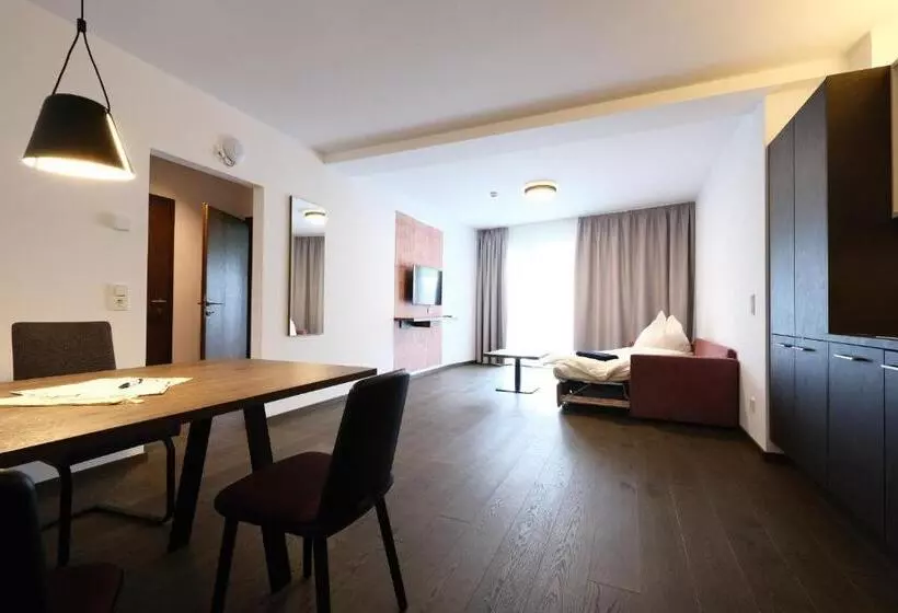 １階の１ベッドルームアパートメント, Seehotel & Seeapartments Kärntnerhof  Direkt Am See!