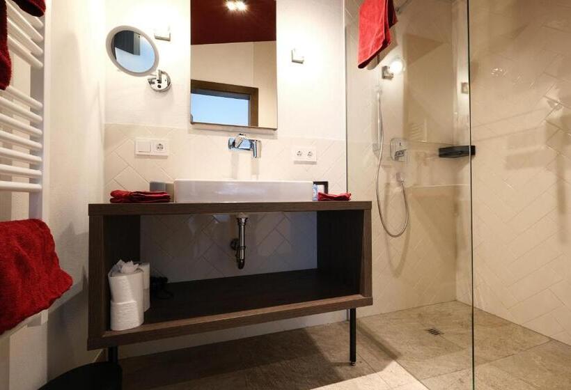 شقة غرفة واحدة ذات إطلالة, Seehotel & Seeapartments Kärntnerhof  Direkt Am See!