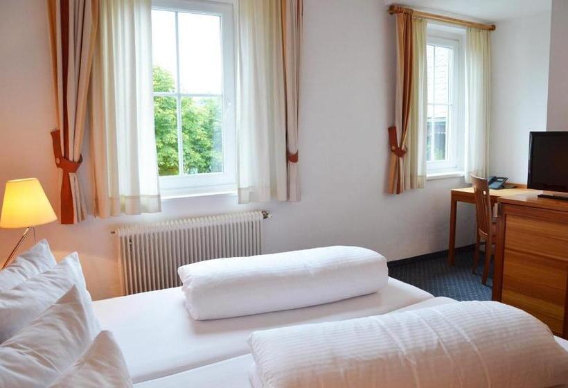 غرفة قياسية, Seehotel Schlick