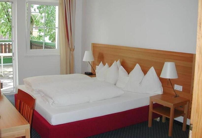 غرفة قياسية, Seehotel Schlick