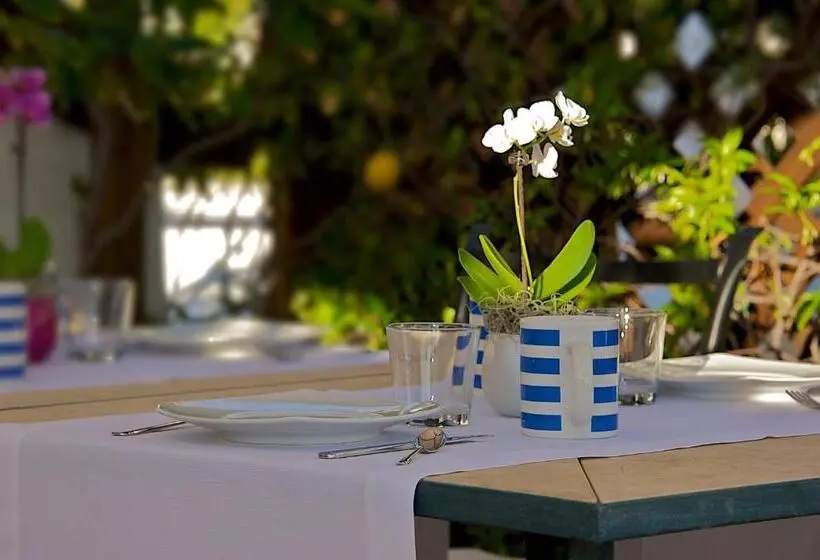 オーシャンビュースイート, Villa Lieta