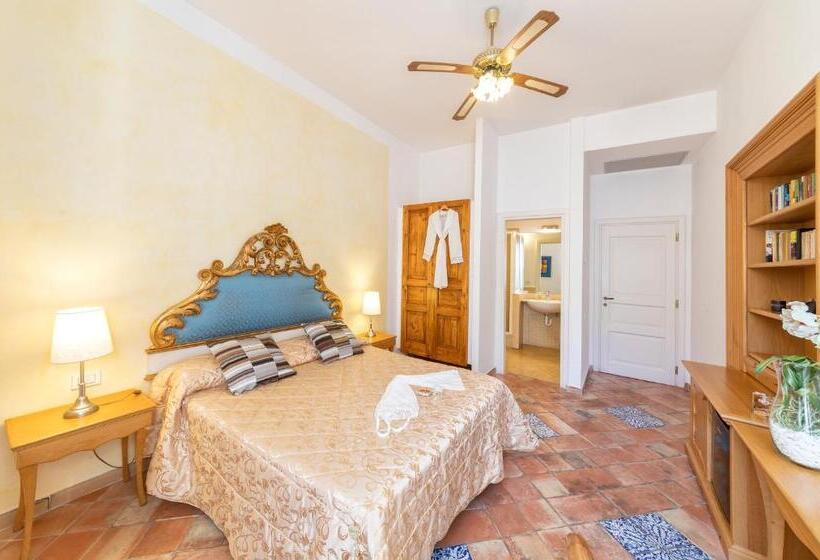 Quarto Clássico, Villa Lieta