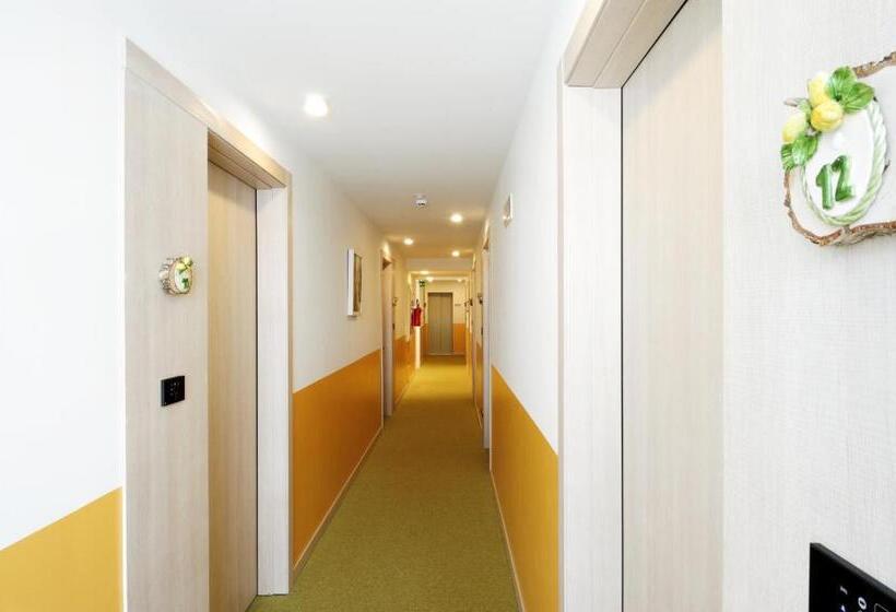 חדר סטנדרט פנימי לשלושה, Eco Hotel Bonapace