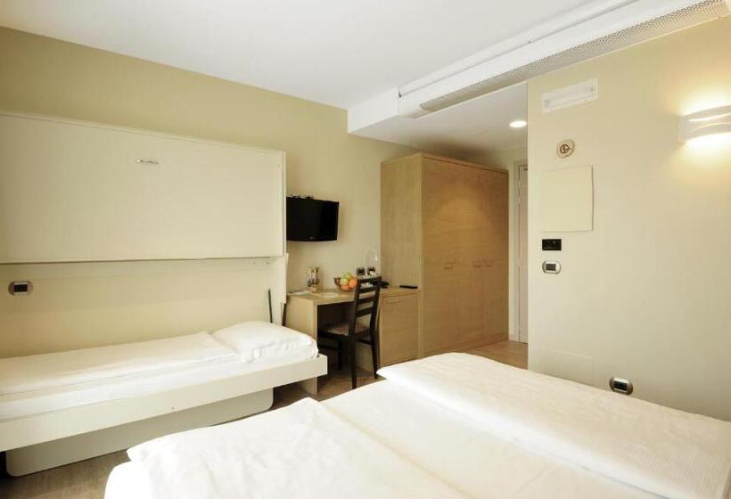 חדר סטנדרט פנימי לשלושה, Eco Hotel Bonapace