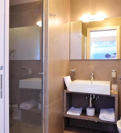 חדר סטנדרט פנימי לשלושה, Eco Hotel Bonapace