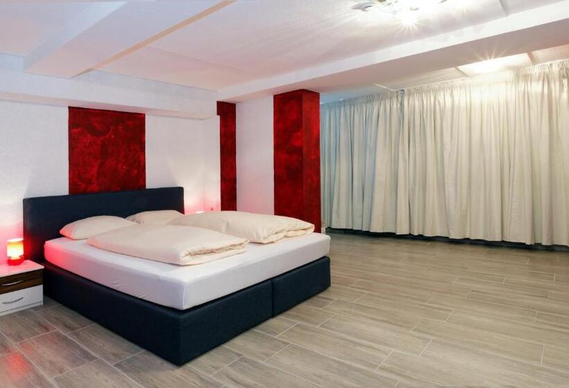 스탠다드 룸, Alte Fabrik