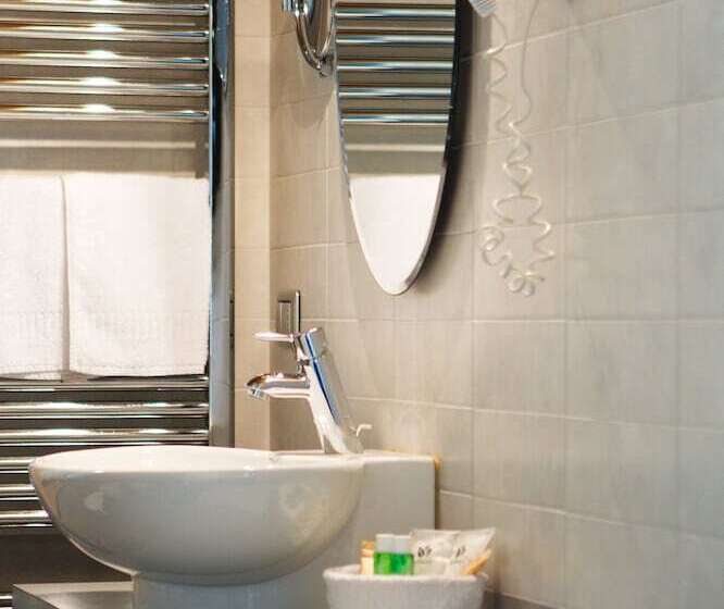 اتاق استاندارد یک نفره, Asolo