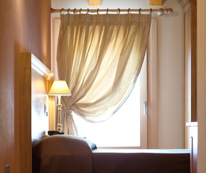 スタンダードシングルルーム, Asolo