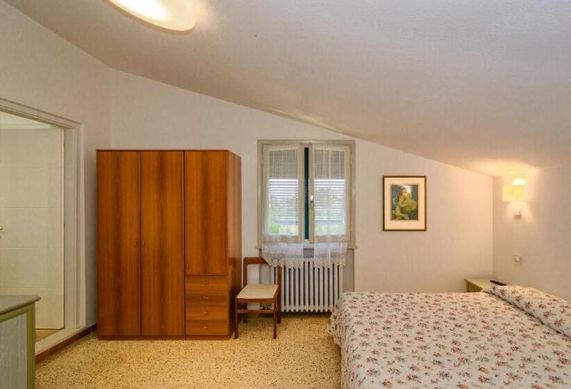 标准三人间, B&b Da Pio