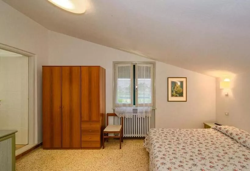 اتاق استاندارد سه نفره, B&b Da Pio
