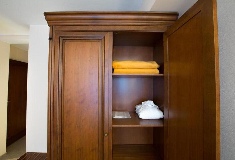 اتاق راحتی یک تخته, Burghotel Nürnberg