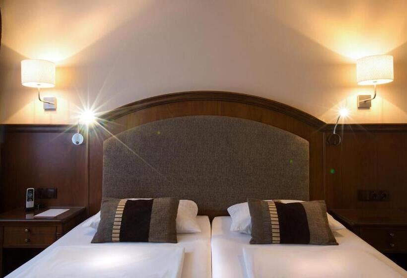 اتاق استاندارد, Burghotel Nürnberg