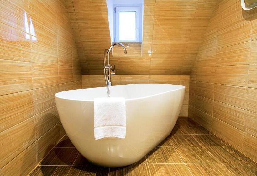 اتاق راحتی, Burghotel Nürnberg