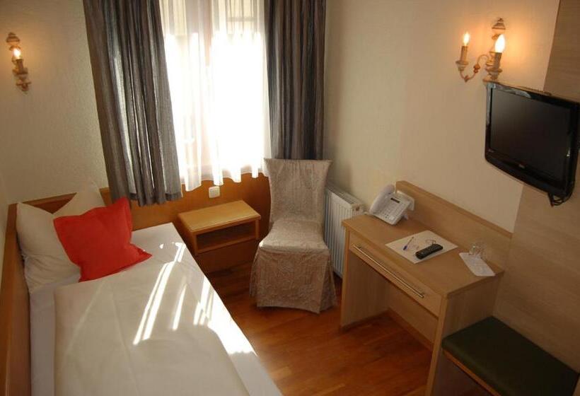 Номер Стандарт Индивидуальный, Burgwirt