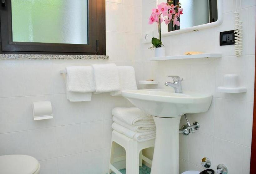 Superior Triple Room, Etna