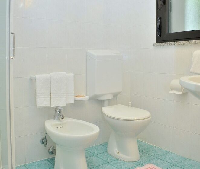 Standard Triple Room, Etna