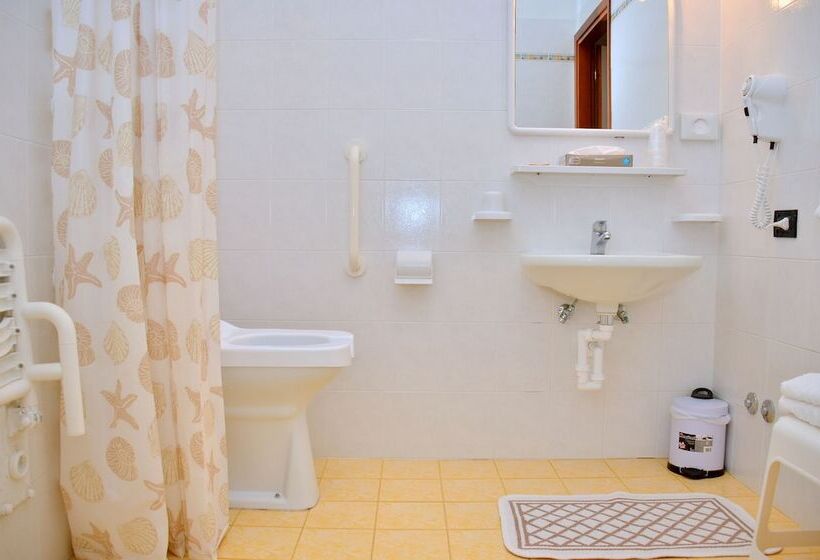 Superior Triple Room, Etna