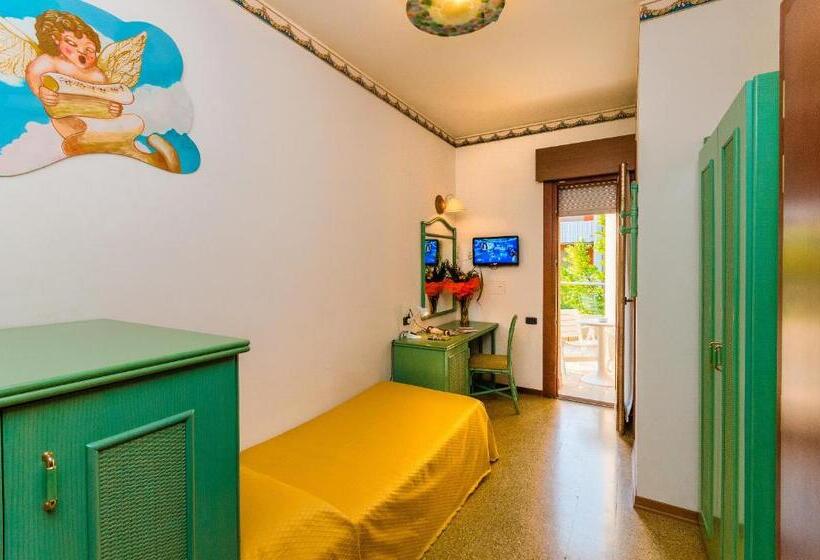 חדר סטנדרט יחיד, Europa