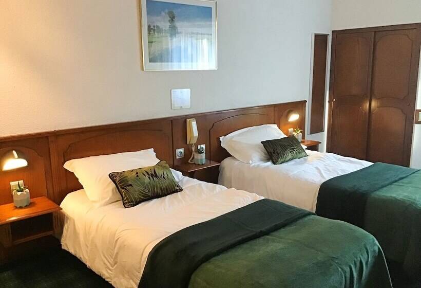 标准间, Christ Roi