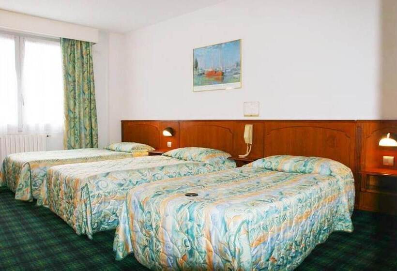 标准三人间, Christ Roi