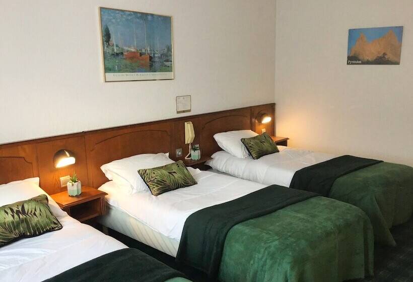 标准三人间, Christ Roi