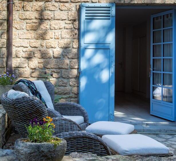 Номер Стандарт, Restaurant Le Centenaire