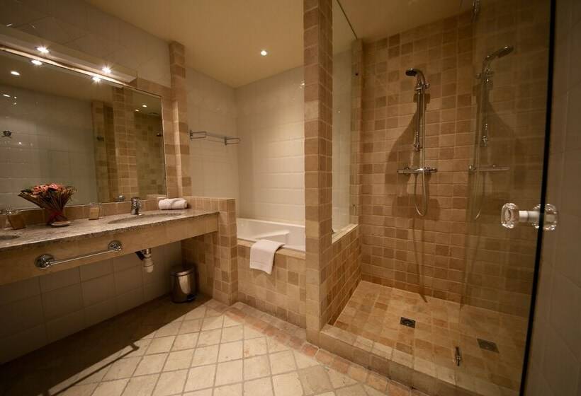 Номер Superior, Restaurant Le Centenaire