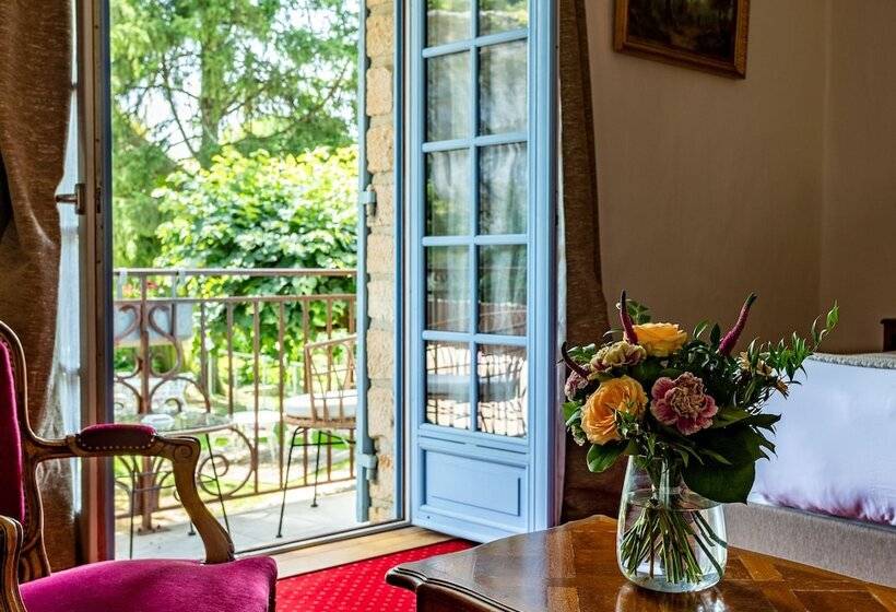 Номер Deluxe Вид на Бассейн, Restaurant Le Centenaire