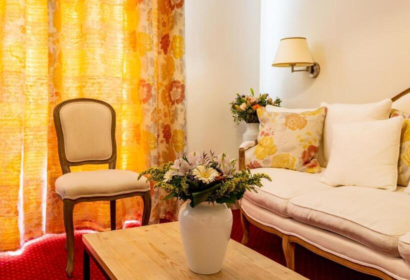 Люкс с Террасой, Restaurant Le Centenaire