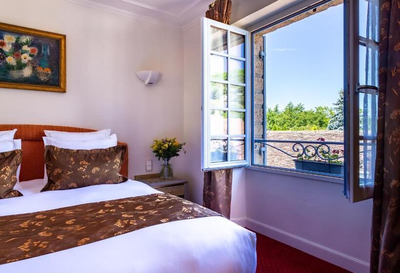 Номер Стандарт, Restaurant Le Centenaire