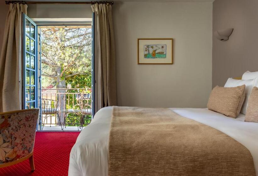 Номер Deluxe Вид на Бассейн, Restaurant Le Centenaire