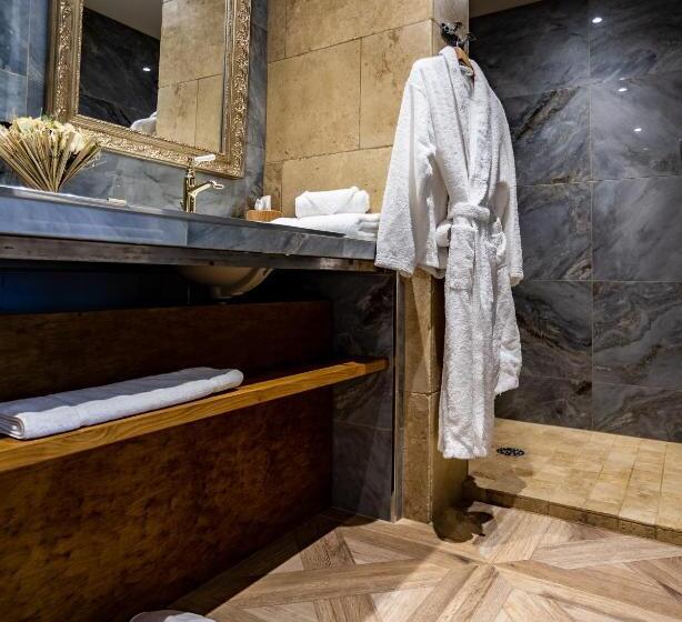 Номер Deluxe, Restaurant Le Centenaire