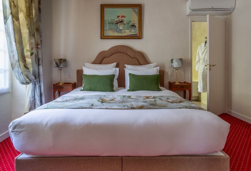 Люкс, Restaurant Le Centenaire