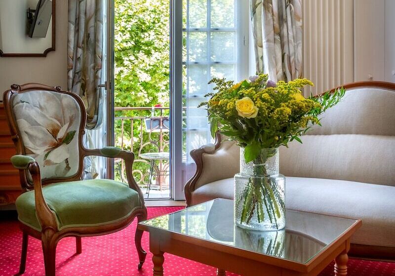 Люкс, Restaurant Le Centenaire