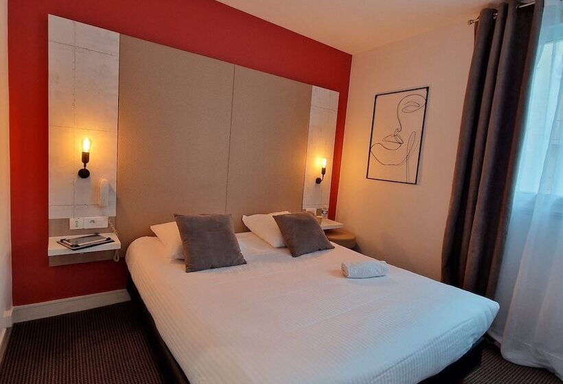 Номер Стандарт, L Hôtel Bristol