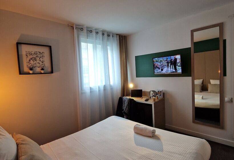 Номер Стандарт, L Hôtel Bristol