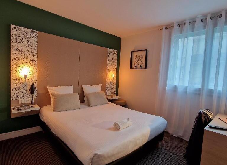 Номер Стандарт, L Hôtel Bristol