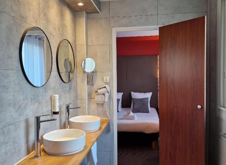 Номер Комфорт, L Hôtel Bristol